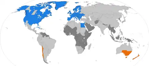 World map. Europe, most of North America, parts of southern South America, and southeastern Australia, and a few other places use DST. Most of equatorial Africa and a few other places near the equator have never used DST as the seasons are not marked by drastic changes in light. The rest of the landmass is marked as formerly using DST.